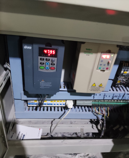 “三科變頻器”